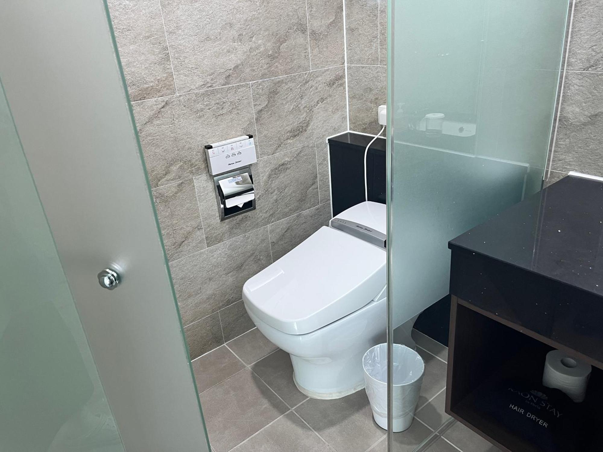 Raonstay In Perla Hotel チンジュ エクステリア 写真