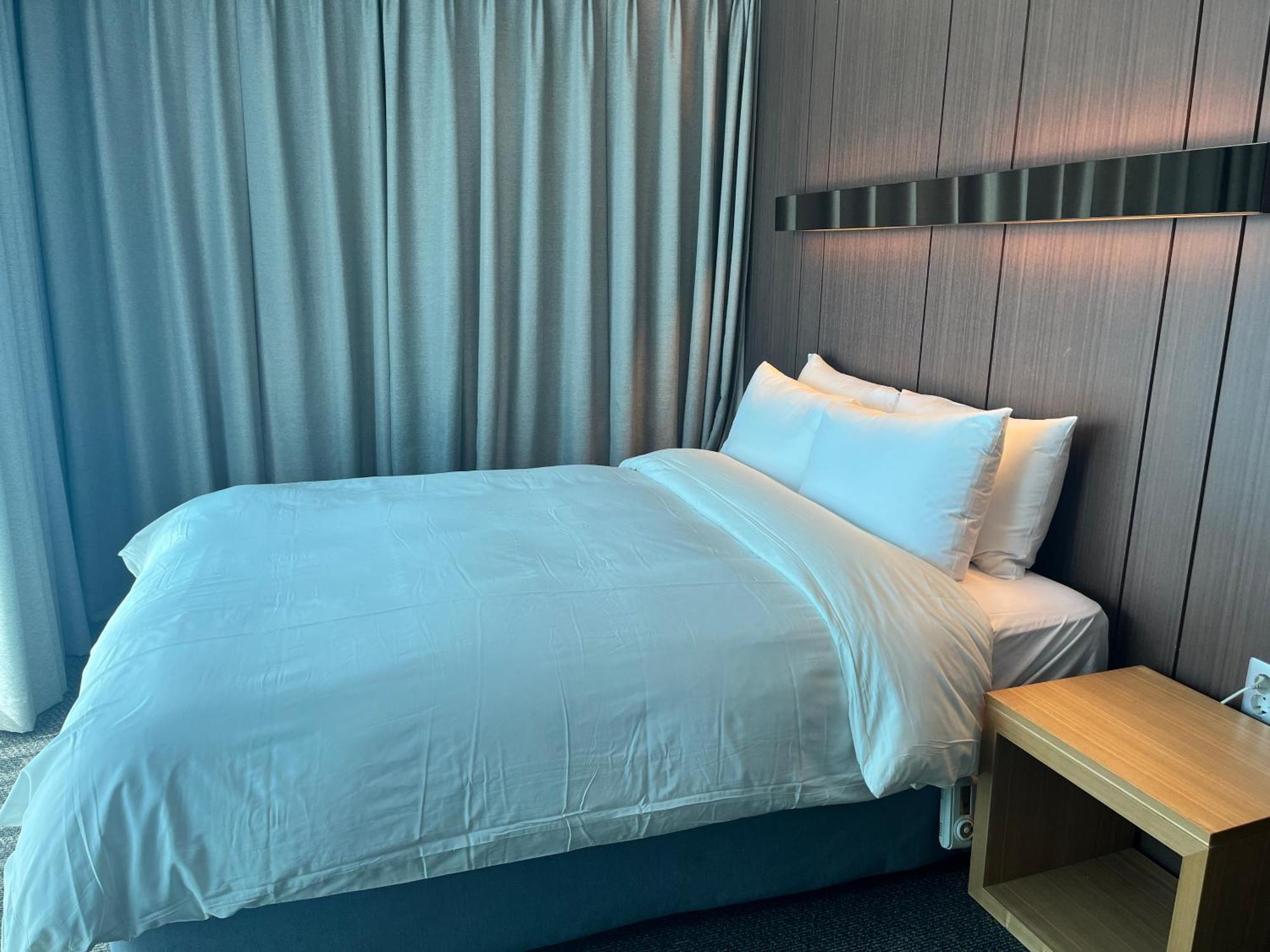 Raonstay In Perla Hotel チンジュ エクステリア 写真